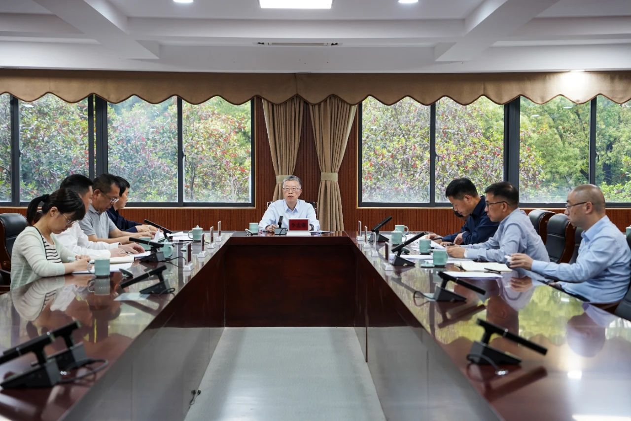 丽水市检察院举办深入贯彻中央八项规定精神学习教育专题读书班